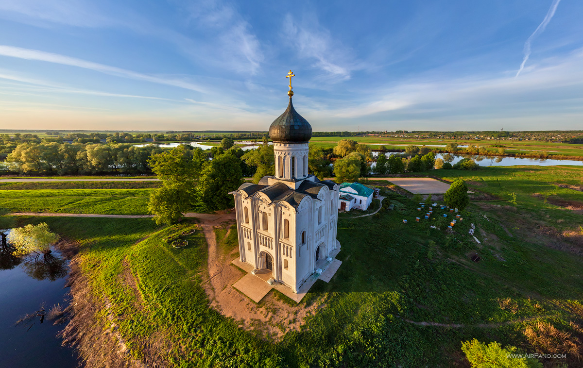 Храм Покрова-на-Нерли, Боголюбово (Bogolyubovo, Church of the Intercession on the Nerl)